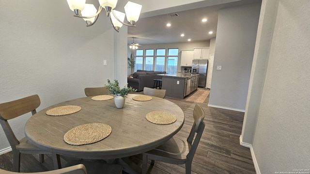 9304 Aggie, San Antonio, TX 78254