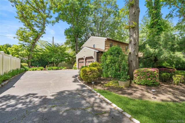 5 Simon Court, East Northport, NY 11731