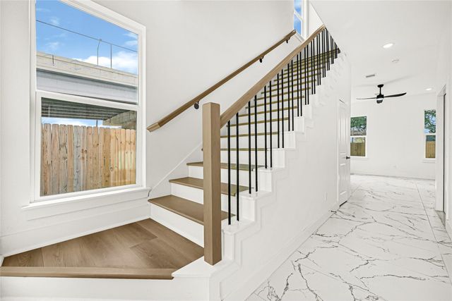 9334 Waller Street, Houston, TX 77012