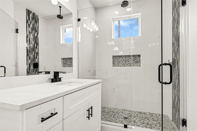 9334 Waller Street, Houston, TX 77012