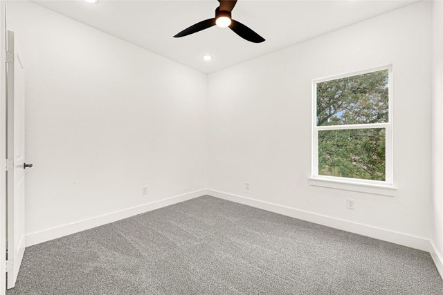 9334 Waller Street, Houston, TX 77012