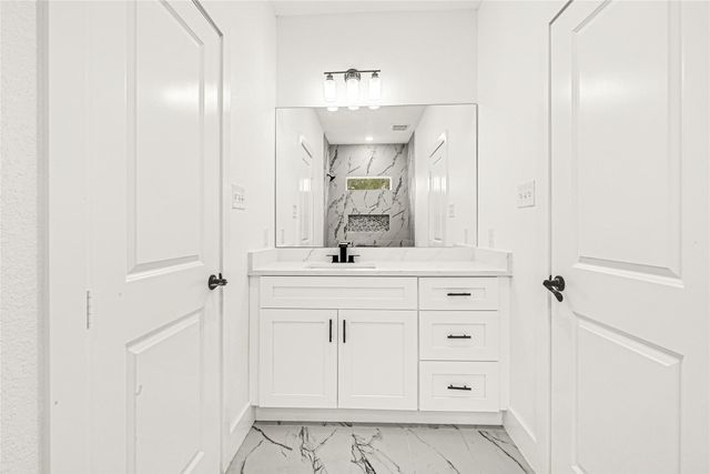 9334 Waller Street, Houston, TX 77012