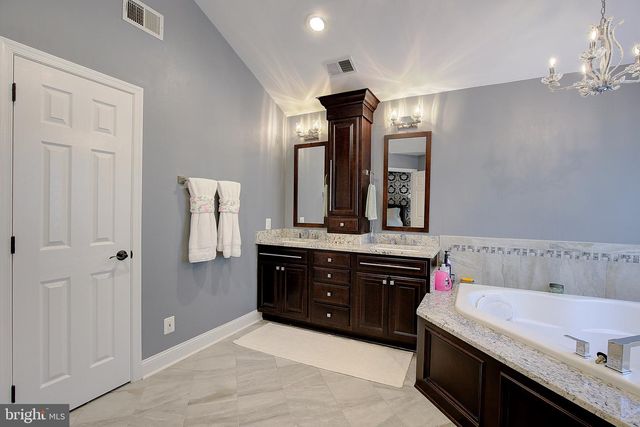 3305 CHRISTINES WAY, Huntingtown, MD 20639