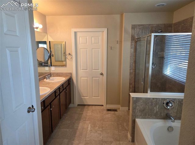 2304 Reed Grass Way, Colorado Springs, CO 80915