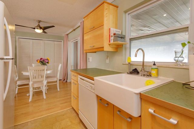 902 NICOLE BOULEVARD, Ocoee, FL 34761