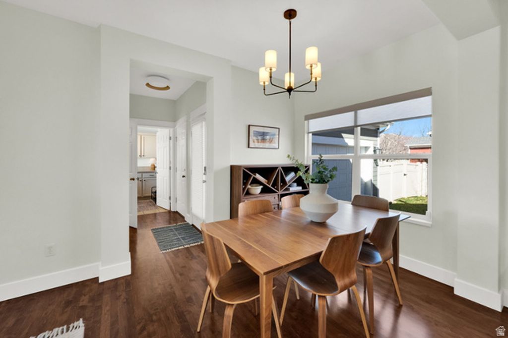 Image 11 of property listing at 11676 S HARVEST RAIN AVE, South Jordan, UT 84009