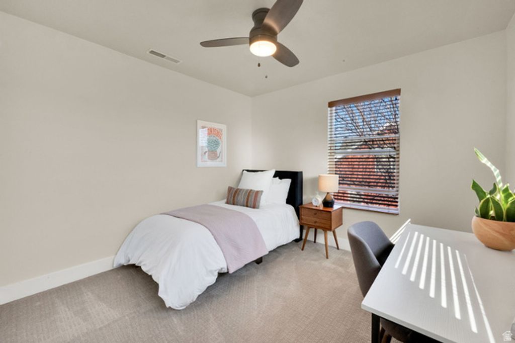 Image 16 of property listing at 11676 S HARVEST RAIN AVE, South Jordan, UT 84009