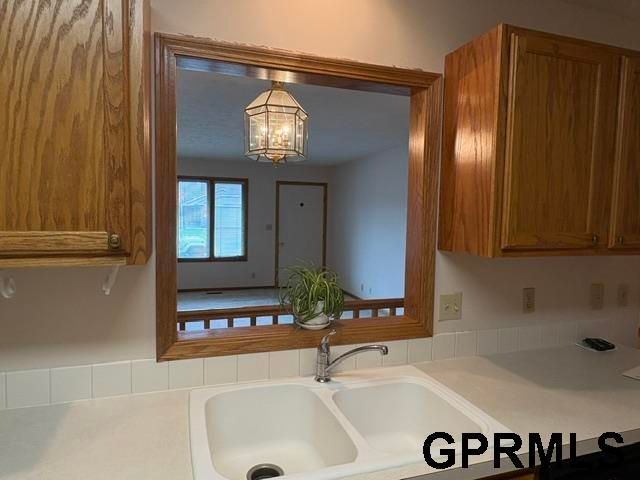 2300 Lynnridge Place, Lincoln, NE 68521