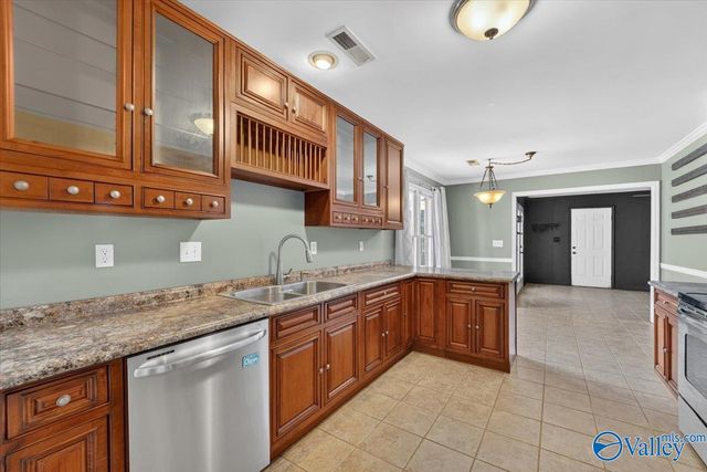 101 Mickelo Lane, Madison, AL 35758