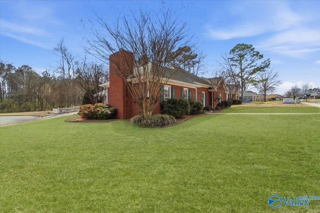 101 Mickelo Lane, Madison, AL 35758