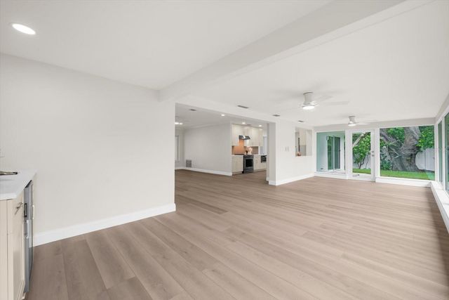 315 ORANGEWOOD LANE, Largo, FL 33770
