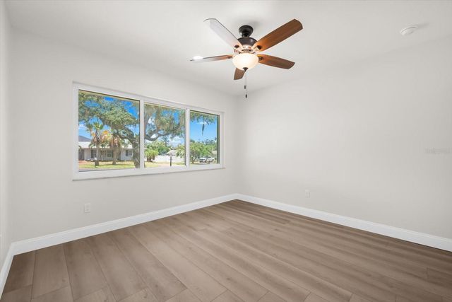 315 ORANGEWOOD LANE, Largo, FL 33770