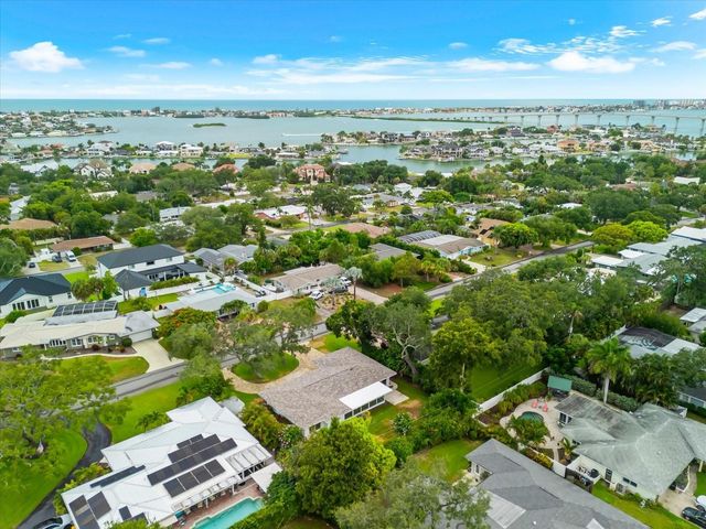 315 ORANGEWOOD LANE, Largo, FL 33770