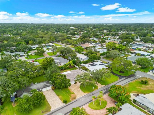 315 ORANGEWOOD LANE, Largo, FL 33770