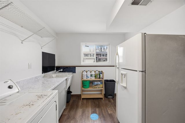 3460 27th Avenue, Marion, IA 52302