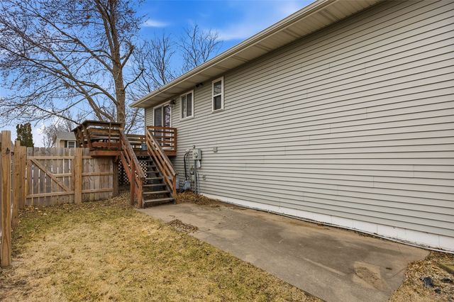 3460 27th Avenue, Marion, IA 52302