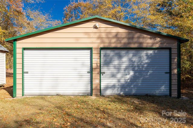 928 Neds Creek Road, Kershaw, SC 29067