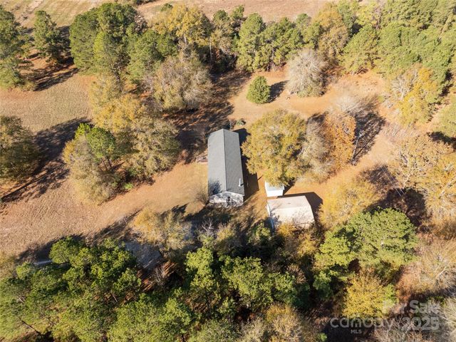 928 Neds Creek Road, Kershaw, SC 29067