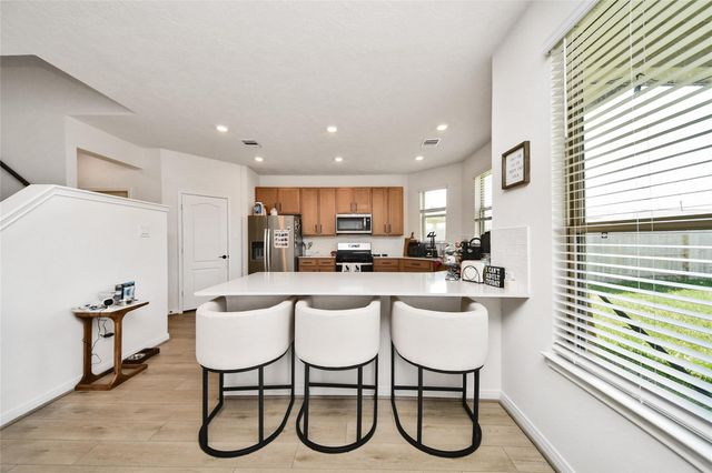 15707 Winter Heights Drive, Houston, TX 77044