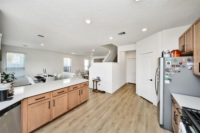 15707 Winter Heights Drive, Houston, TX 77044