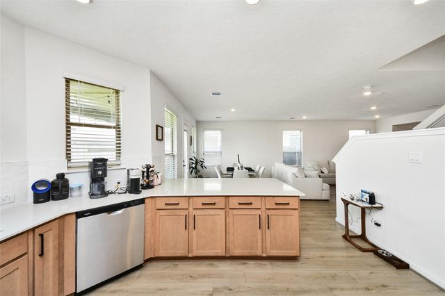 15707 Winter Heights Drive, Houston, TX 77044
