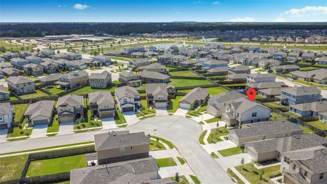 15707 Winter Heights Drive, Houston, TX 77044