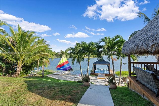 7964 SW 199th Ter, Cutler Bay, FL 33189