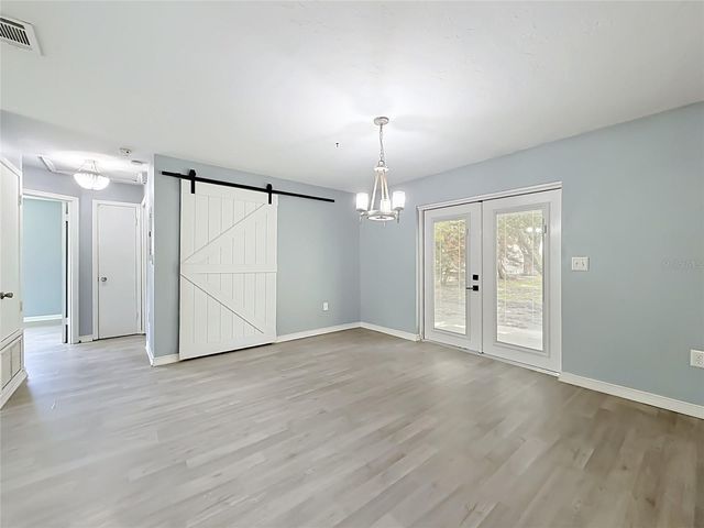 460 N PINE AVENUE, Oviedo, FL 32765