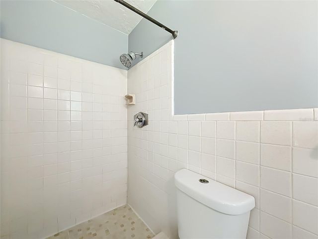 460 N PINE AVENUE, Oviedo, FL 32765