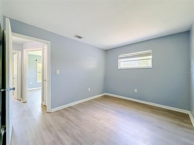 460 N PINE AVENUE, Oviedo, FL 32765