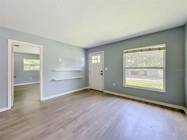 460 N PINE AVENUE, Oviedo, FL 32765