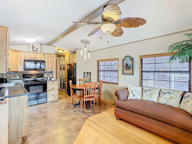 9000 US HWY 828, Clermont, FL 34714