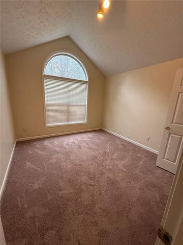 5975 Hillvale Trail, Lithonia, GA 30058