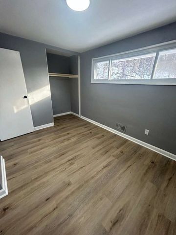 404 Northern Pike, Penn Hills, PA 15235