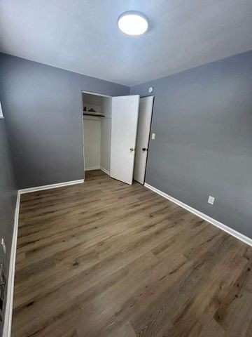 404 Northern Pike, Penn Hills, PA 15235