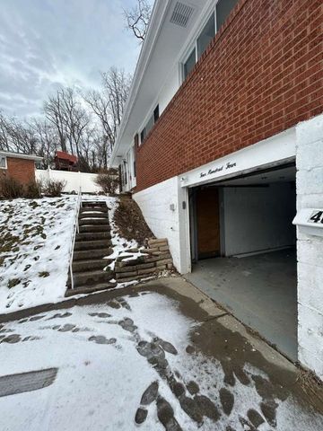 404 Northern Pike, Penn Hills, PA 15235