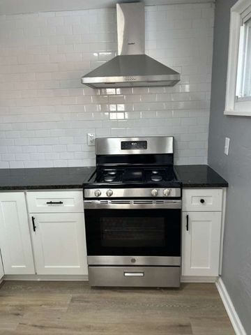 404 Northern Pike, Penn Hills, PA 15235