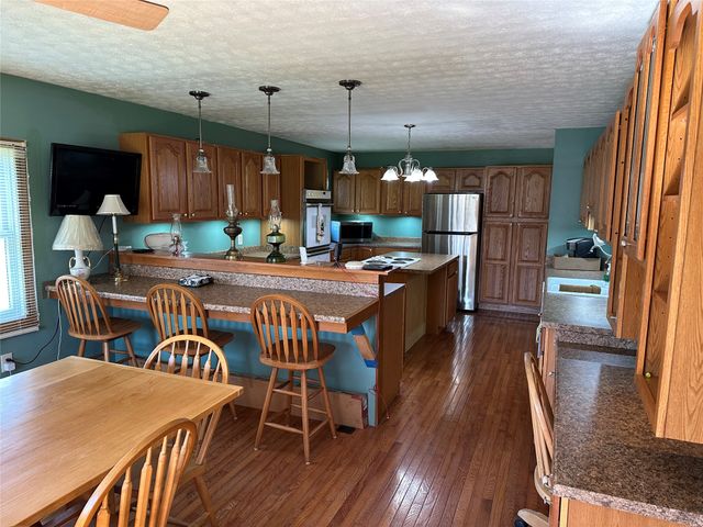 8789 PURITAN Lane, Linesville, PA 16424