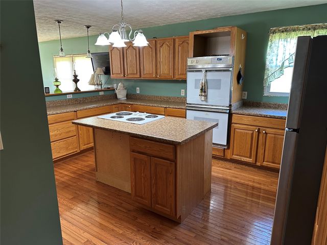 8789 PURITAN Lane, Linesville, PA 16424