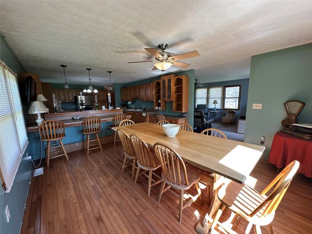 8789 PURITAN Lane, Linesville, PA 16424