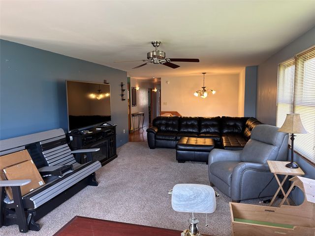 8789 PURITAN Lane, Linesville, PA 16424