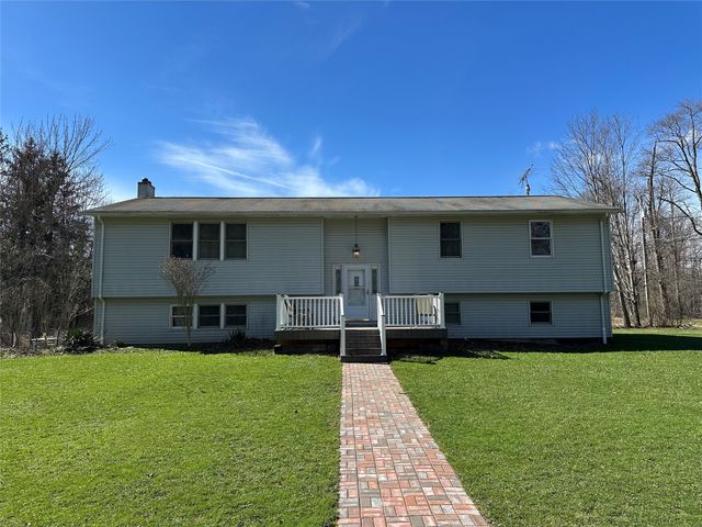 8789 PURITAN Lane, Linesville, PA 16424