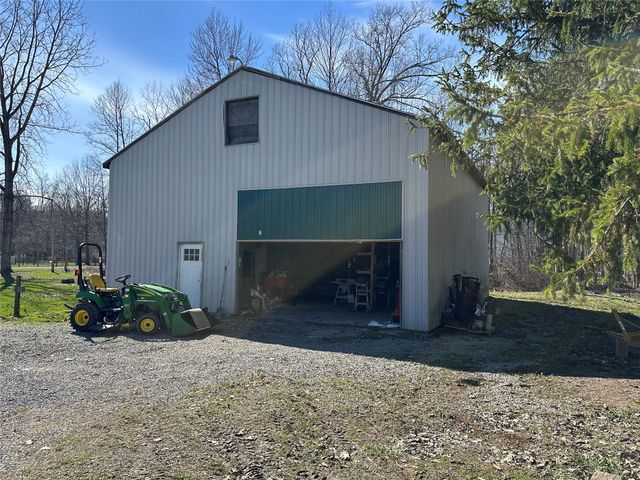 8789 PURITAN Lane, Linesville, PA 16424