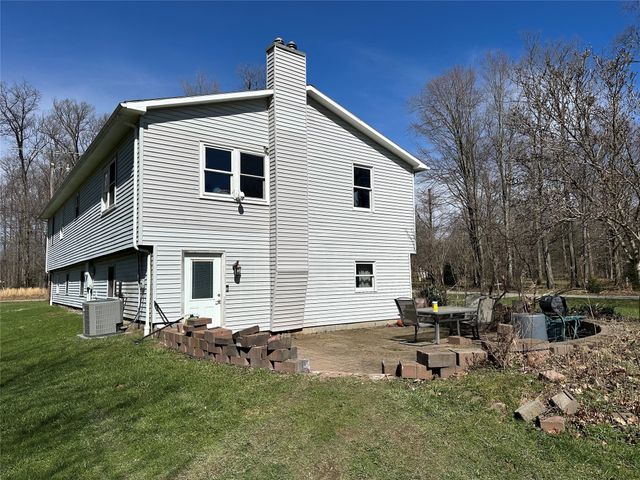 8789 PURITAN Lane, Linesville, PA 16424