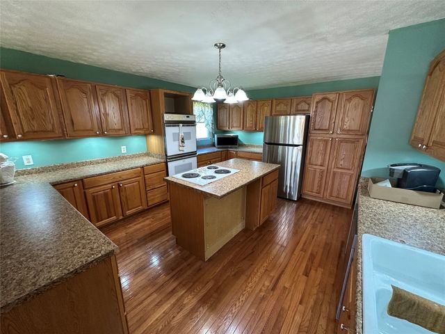 8789 PURITAN Lane, Linesville, PA 16424