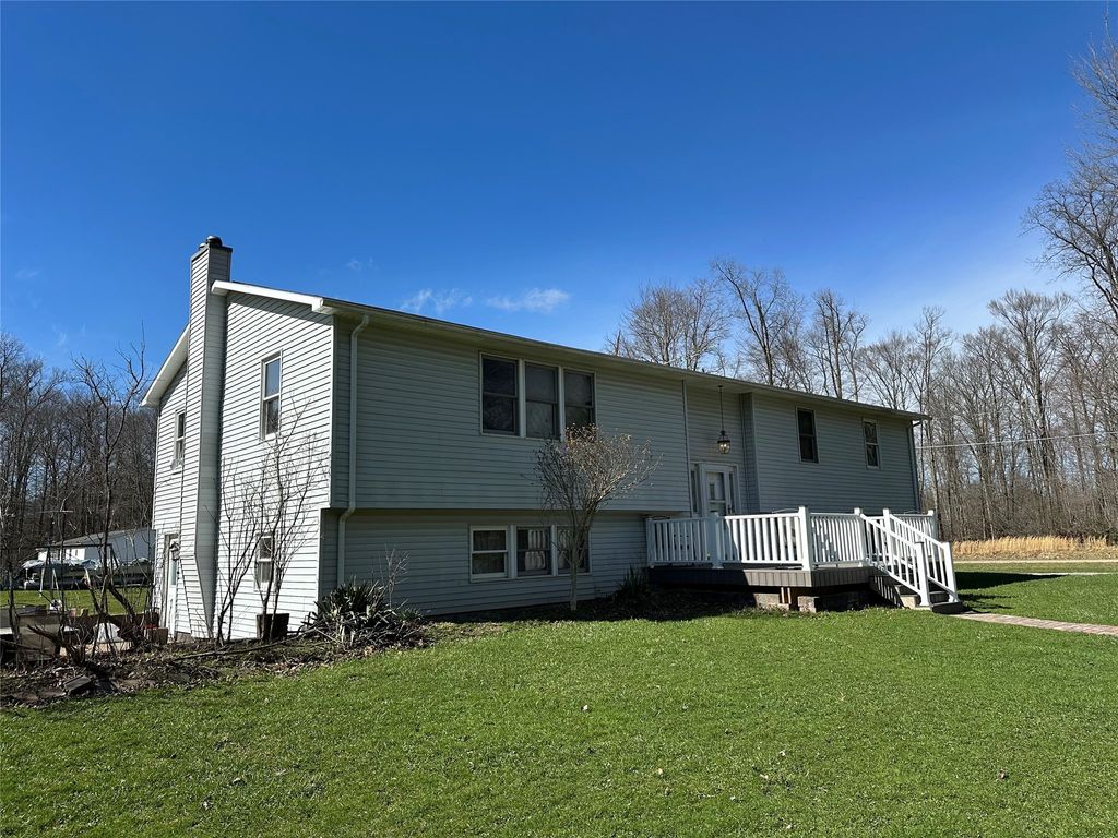 8789 PURITAN Lane, Linesville, PA 16424