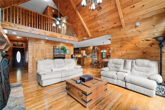 86 Southview Trl, Jasper, GA 30143