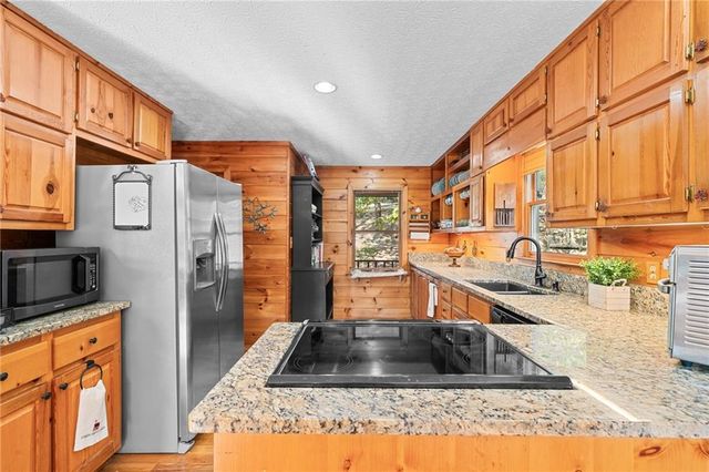 86 Southview Trl, Jasper, GA 30143