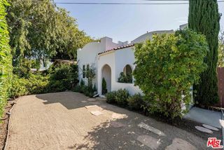239 N Everett Street, Glendale, CA 91206