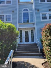 8561 FALLS RUN RD #B, Ellicott City, MD 21043